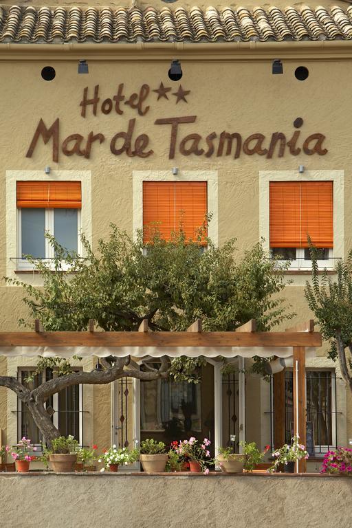 Hotel Mar De Tasmania - Auto Check-In La Bisbal d'Emporda Exterior photo